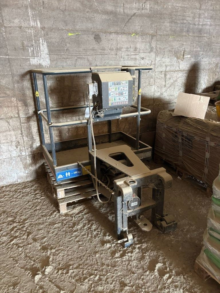 Manipulador telescópico Merlo 38.10: foto 7