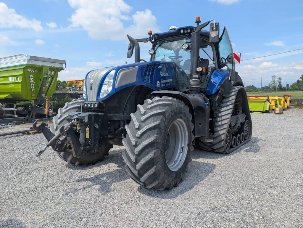 New Holland T 8.435 SMART TRACK - Tractor: foto 2 New Holland T 8.435 SMART TRACK - Tractor: foto 2