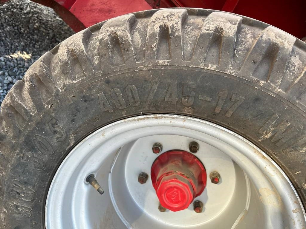 Supertino SP 1650  - Rotoempacadora: foto 4 Supertino SP 1650  - Rotoempacadora: foto 4