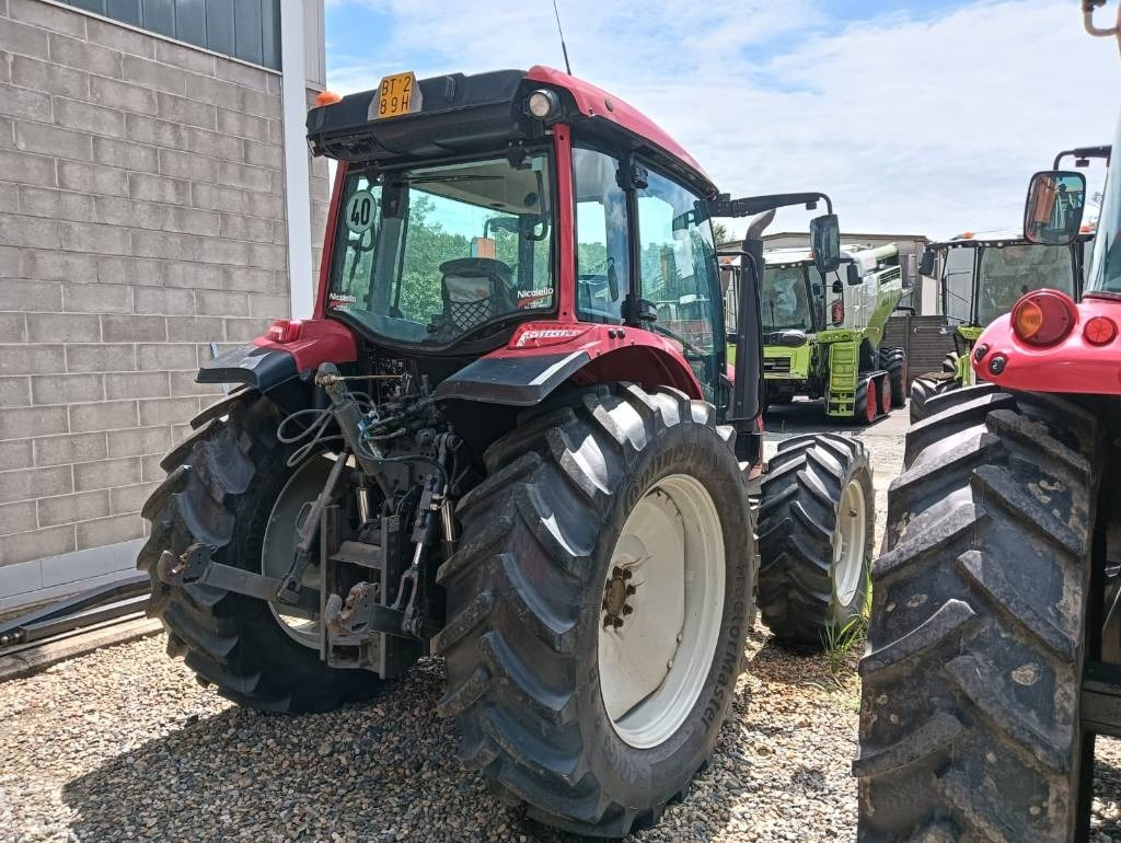 Valtra A 114 - Tractor: foto 2 Valtra A 114 - Tractor: foto 2