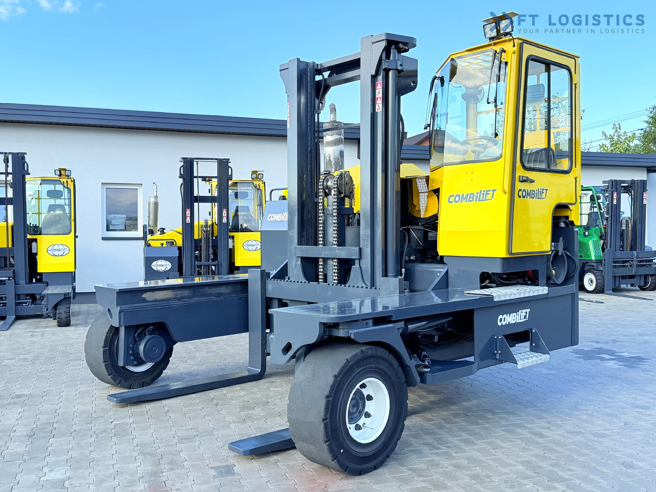 COMBILIFT C14000 / DUPLEX 3600MM / FREE-LIFT / POSITIONER - Carretilla de 4 vías: foto 2 COMBILIFT C14000 / DUPLEX 3600MM / FREE-LIFT / POSITIONER - Carretilla de 4 vías: foto 2
