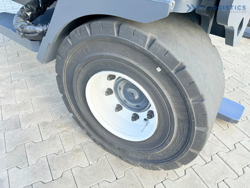 Combilift C14000 / LPG GAS / DUPLEX 3600MM / FREE LIFT / FORK POSITIONER / 1500MM FORKS / LIKE NEW C14000 / LPG GAS / DUPLEX 3600MM / FREE - Carretilla de 4 vías: foto 5 Combilift C14000 / LPG GAS / DUPLEX 3600MM / FREE LIFT / FORK POSITIONER / 1500MM FORKS / LIKE NEW C14000 / LPG GAS / DUPLEX 3600MM / FREE - Carretilla de 4 vías: foto 5