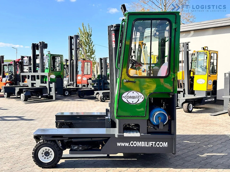 Carretilla de 4 vías Combilift C4000 / TRIPLEX / 4900MM / LPG / FREE LIFT / FORK SHIFT / LIKE NEW C4000 / TRIPLEX / 4900MM / LPG / FREE LIFT / FORK SHIFT / LIK: foto 9