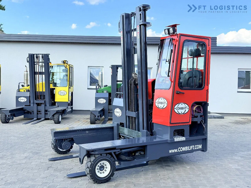 Combilift C4500 / GAS / DUPLEX - 4500MM / POSITIONER / FREE LIFT / FULL CABIN / ONLY 6178H / CONDITION - LIKE NEW! C4500 / GAS / DUPLEX - - Carretilla de 4 vías: foto 2 Combilift C4500 / GAS / DUPLEX - 4500MM / POSITIONER / FREE LIFT / FULL CABIN / ONLY 6178H / CONDITION - LIKE NEW! C4500 / GAS / DUPLEX - - Carretilla de 4 vías: foto 2