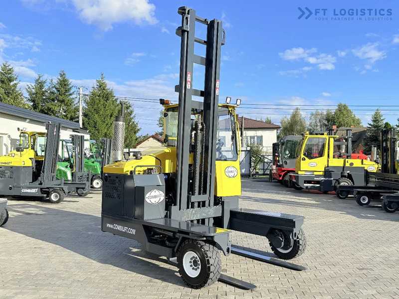 Combilift Combilift FOUR-WAY MULTIDIRECTIONAL FORKLIFT C5000XL / GAS / DUPLEX 6000MM / ONLY 3479 HOURS / SIDE SHIFT / FULL CABIN / PERFECT - Carretilla de 4 vías: foto 4 Combilift Combilift FOUR-WAY MULTIDIRECTIONAL FORKLIFT C5000XL / GAS / DUPLEX 6000MM / ONLY 3479 HOURS / SIDE SHIFT / FULL CABIN / PERFECT - Carretilla de 4 vías: foto 4