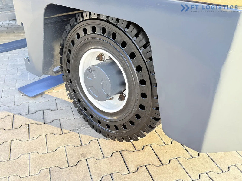 Combilift Combilift SIDE LOADER / C5000FSL / DIESEL / DUPLEX 4100MM / ONLY 2573 HOURS / FULL CABIN / PERFECT CONDITION / NEW TYRES / Wide - Carretilla de carga lateral: foto 5 Combilift Combilift SIDE LOADER / C5000FSL / DIESEL / DUPLEX 4100MM / ONLY 2573 HOURS / FULL CABIN / PERFECT CONDITION / NEW TYRES / Wide - Carretilla de carga lateral: foto 5