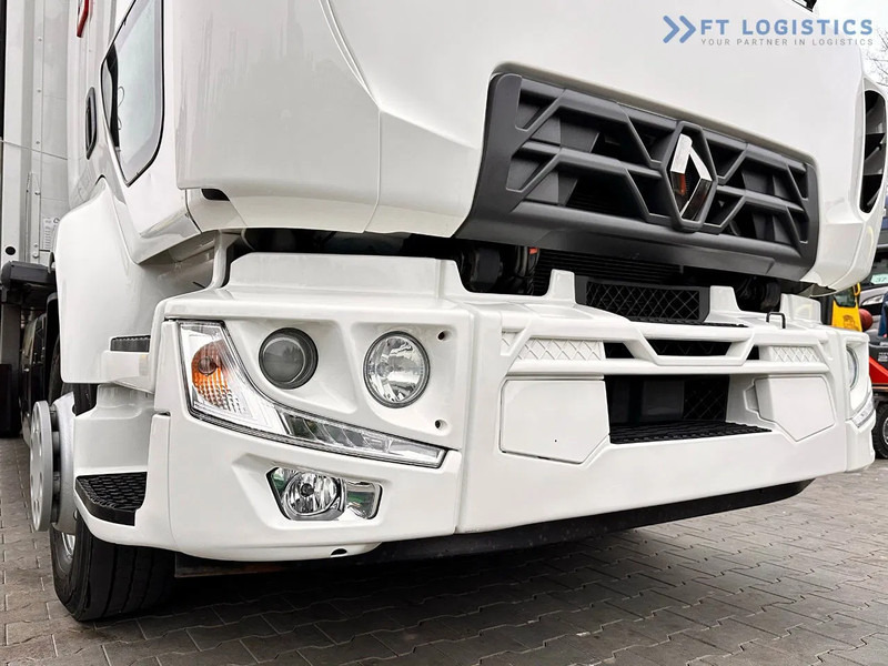 Renault Midlum 250 Renault D 250 / AUTOMATIC / 4X2 / 18 PALLETS / TAIL LIFT / SIDE BOARDS / curtainsider truck - Camión lona: foto 5 Renault Midlum 250 Renault D 250 / AUTOMATIC / 4X2 / 18 PALLETS / TAIL LIFT / SIDE BOARDS / curtainsider truck - Camión lona: foto 5