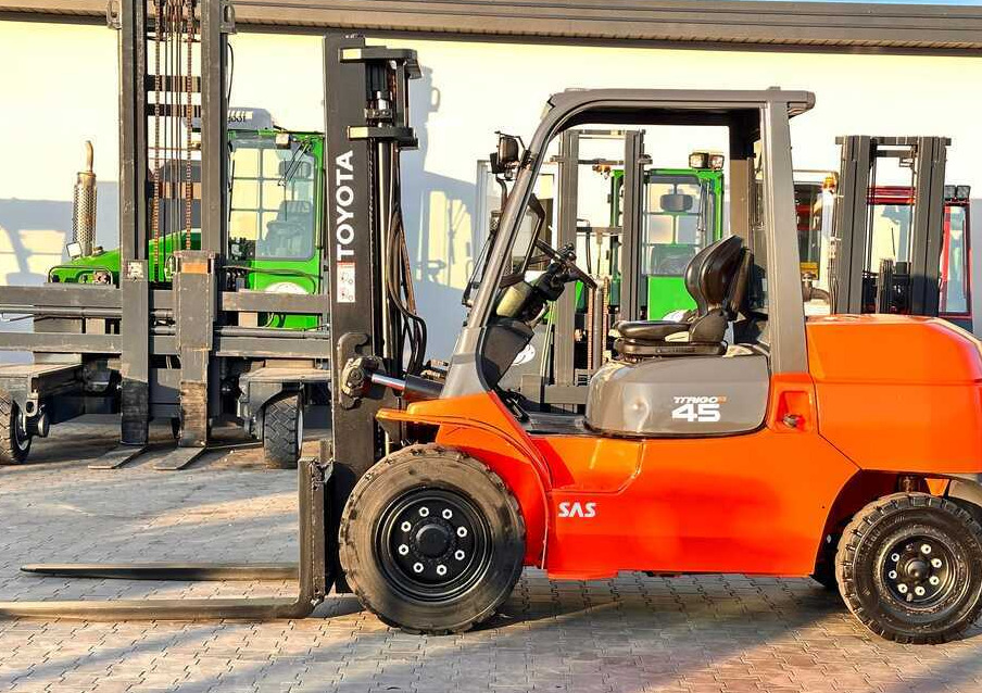 Toyota 42-4FD40 / DIESEL / 4500KG / DUPLEX / FORKS 1400MM / WELL-MAINTAINED - Carretilla elevadora diésel: foto 4 Toyota 42-4FD40 / DIESEL / 4500KG / DUPLEX / FORKS 1400MM / WELL-MAINTAINED - Carretilla elevadora diésel: foto 4