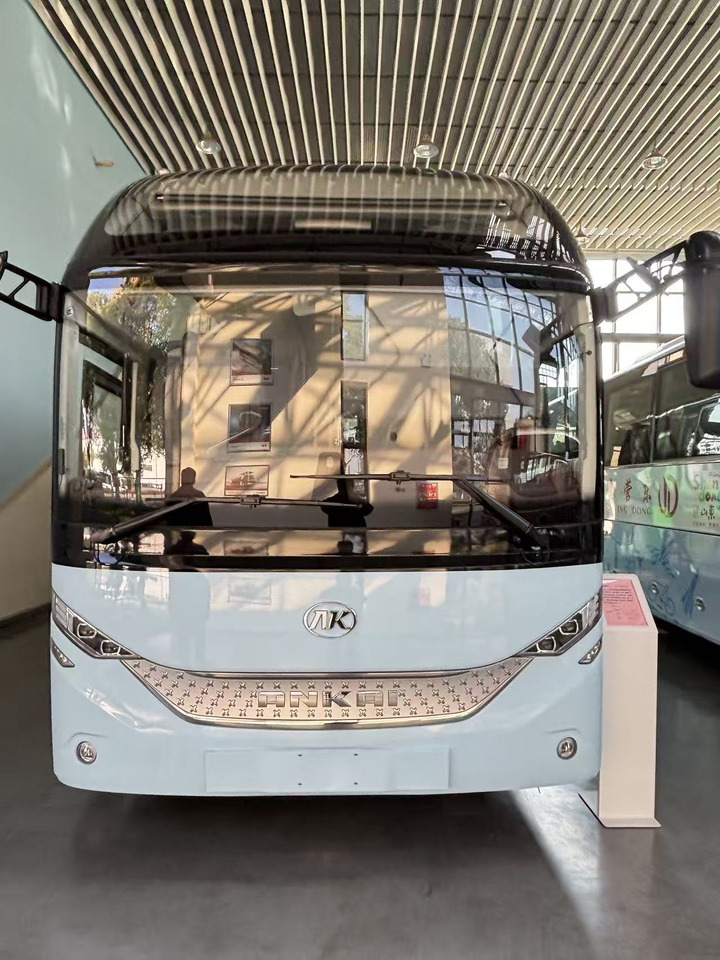 ANKAI N12 - Autocar: foto 1 ANKAI N12 - Autocar: foto 1