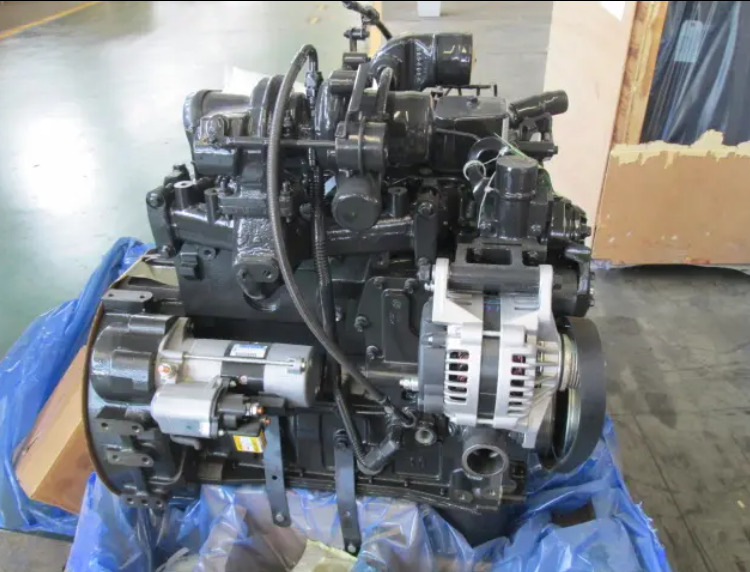 CUMMINS 4BT3.9 - Motor para Excavadora: foto 4 CUMMINS 4BT3.9 - Motor para Excavadora: foto 4