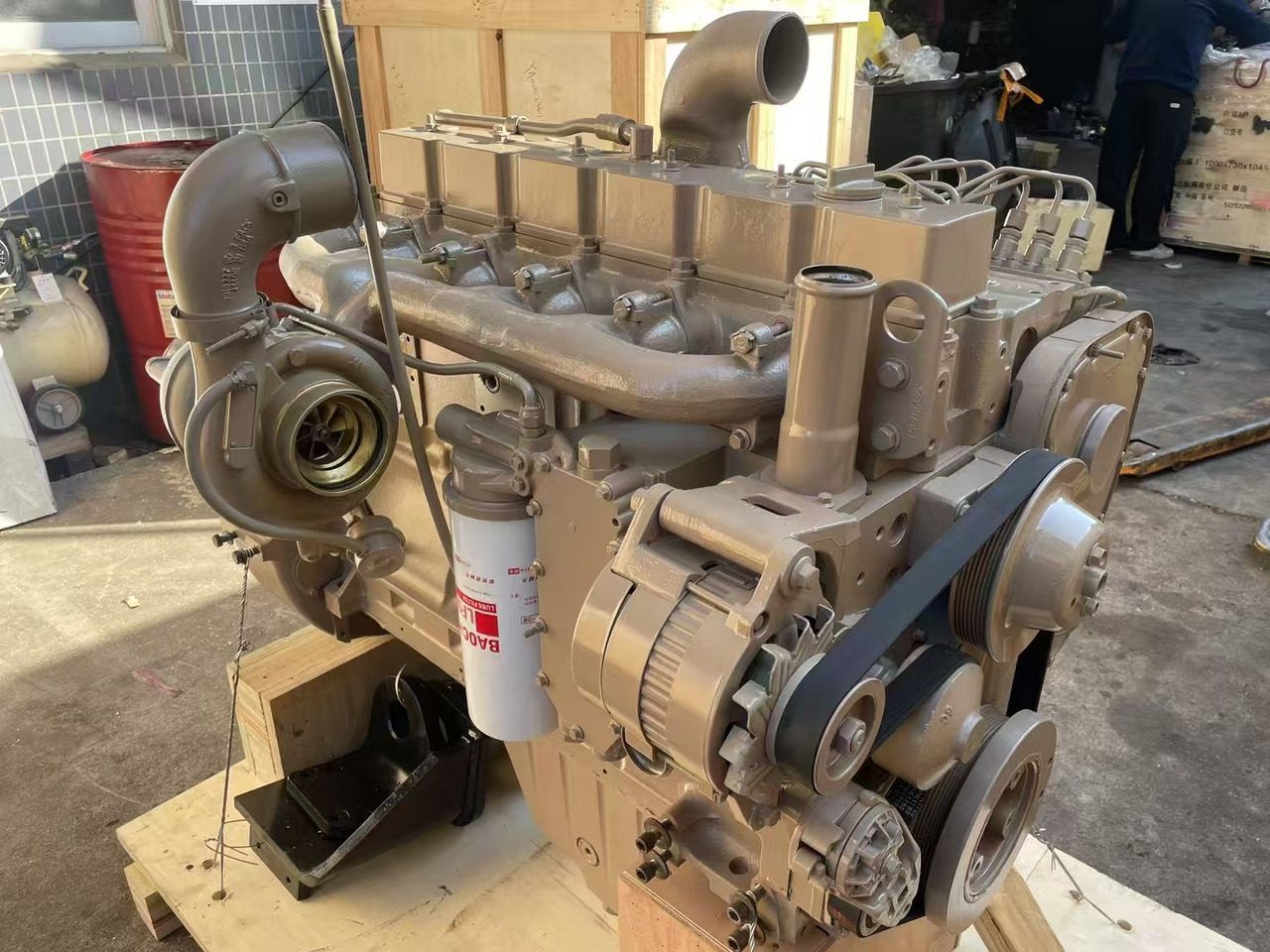CUMMINS 6BT8.3 - Motor: foto 1 CUMMINS 6BT8.3 - Motor: foto 1