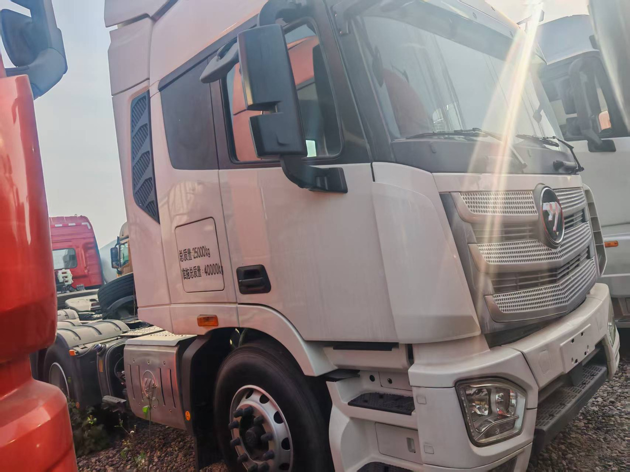 Auman 6×4 - Cabeza tractora: foto 3 Auman 6×4 - Cabeza tractora: foto 3