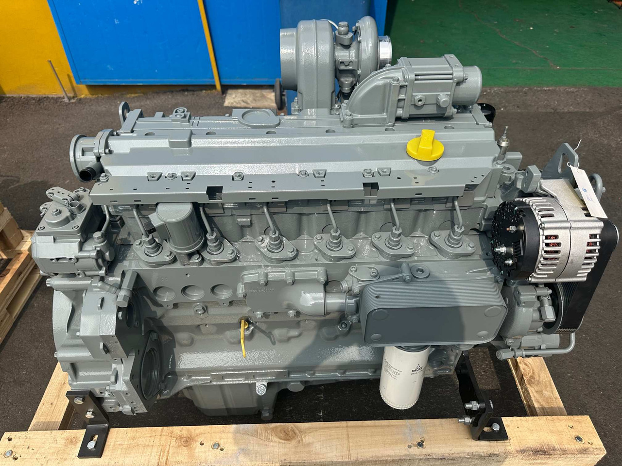 DEUTZ BF6M2012C - Motor para Excavadora: foto 1 DEUTZ BF6M2012C - Motor para Excavadora: foto 1