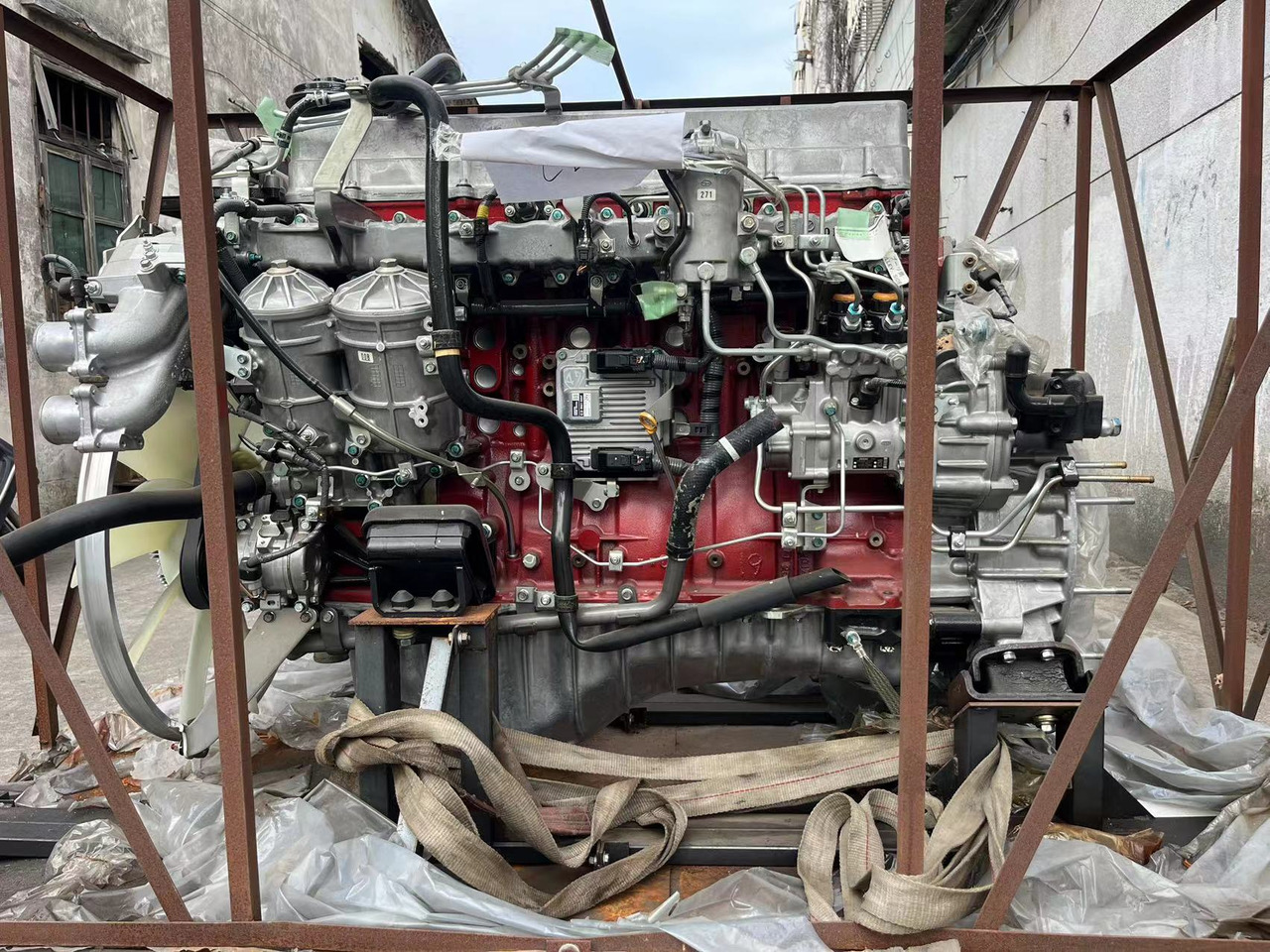 HINO E13C - Motor para Camión volquete: foto 1 HINO E13C - Motor para Camión volquete: foto 1
