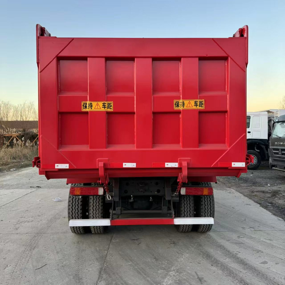 Camión volquete nuevo HOWO HOWO 371  6*4  dump truck: foto 7