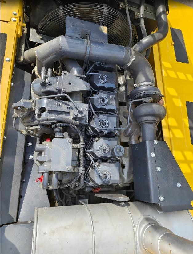 KOMATSU 6D125E-3 - Motor para Excavadora: foto 2 KOMATSU 6D125E-3 - Motor para Excavadora: foto 2