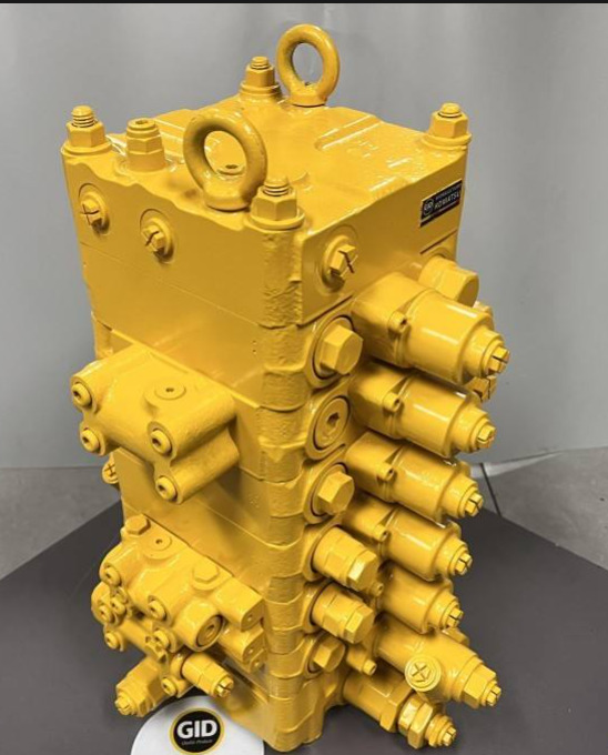 KOMATSU 723-57-11700 - Válvula hidráulica para Excavadora: foto 1 KOMATSU 723-57-11700 - Válvula hidráulica para Excavadora: foto 1