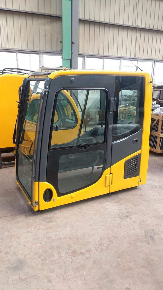 KOMATSU PC 210-8 - Cabina para Excavadora: foto 4 KOMATSU PC 210-8 - Cabina para Excavadora: foto 4