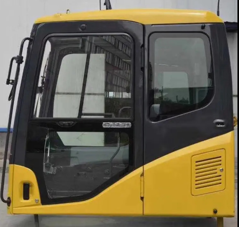 KOMATSU PC200-7 PC220-7 PC300-7 PC350-7 PC400-7 PC450-7 - Cabina para Excavadora: foto 1 KOMATSU PC200-7 PC220-7 PC300-7 PC350-7 PC400-7 PC450-7 - Cabina para Excavadora: foto 1