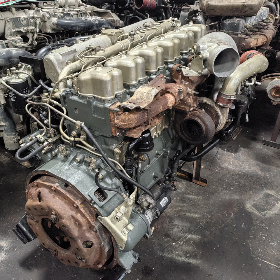 MITSUBISHI 6D22 - Motor para Camión caja cerrada: foto 1 MITSUBISHI 6D22 - Motor para Camión caja cerrada: foto 1