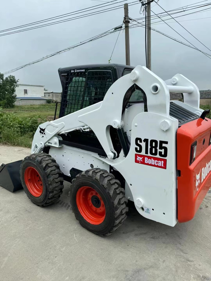 BOBCAT High Quality BOBCAT-S185 Skid Steer Loader in Good Condition - Minicargadora: foto 4 BOBCAT High Quality BOBCAT-S185 Skid Steer Loader in Good Condition - Minicargadora: foto 4