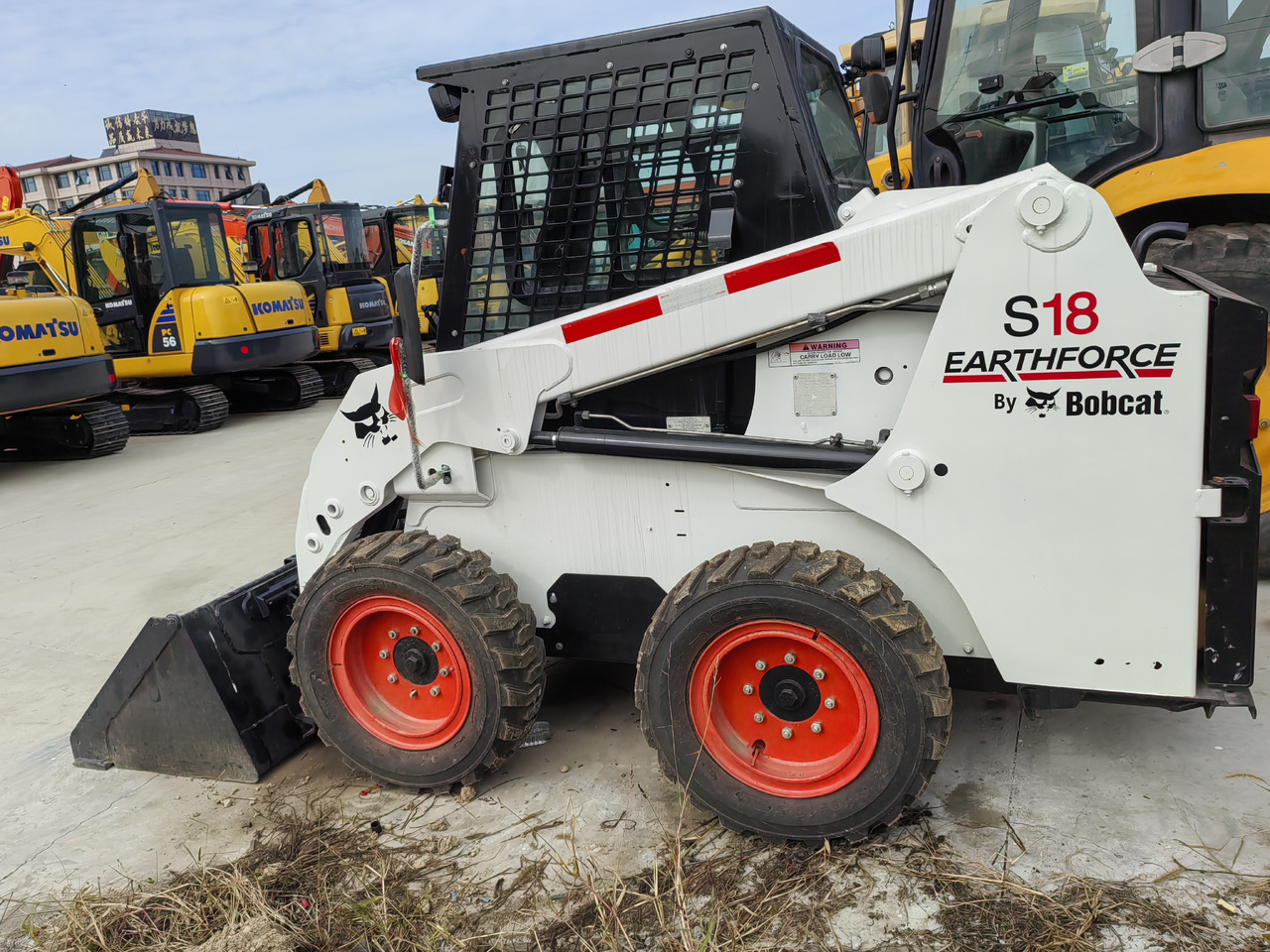 BOBCAT used second-hand good condition Bobcat S18 - Minicargadora: foto 4 BOBCAT used second-hand good condition Bobcat S18 - Minicargadora: foto 4