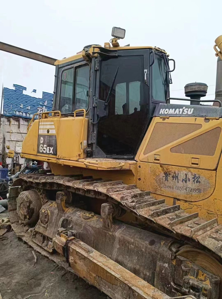 BULLDOZER Used Komatsu Bulldozer D65ex Strong Power Komatsu D65ex Track Dozer for Sale - Bulldozer: foto 1 BULLDOZER Used Komatsu Bulldozer D65ex Strong Power Komatsu D65ex Track Dozer for Sale - Bulldozer: foto 1