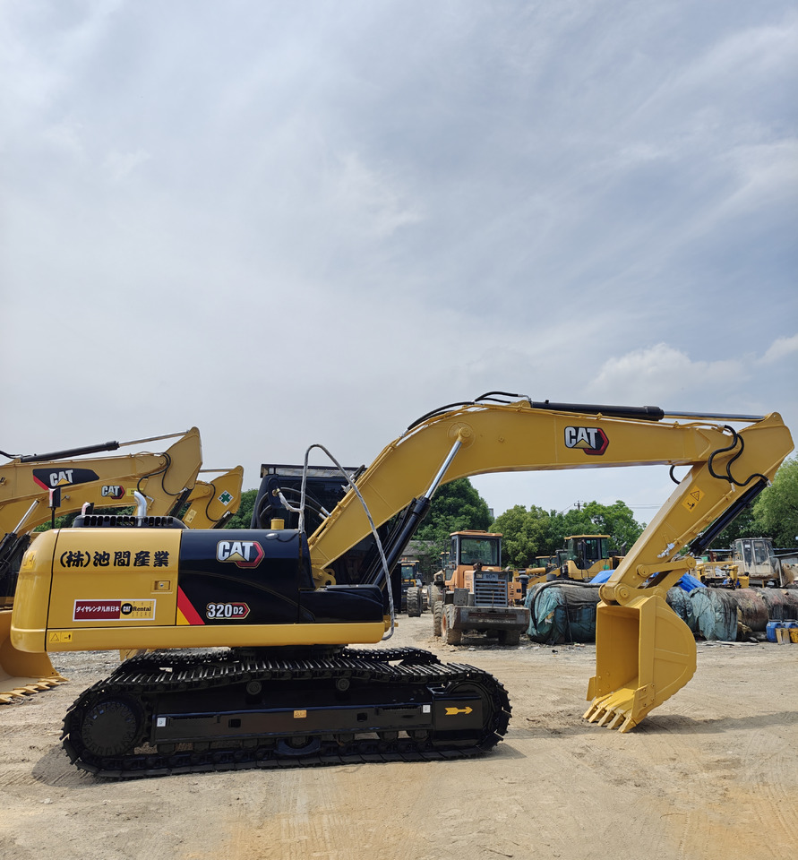 CAT Used Excavator 320D2 Cheap Price Second hand - Excavadora de cadenas: foto 1 CAT Used Excavator 320D2 Cheap Price Second hand - Excavadora de cadenas: foto 1