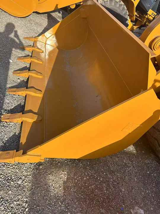 CAT brand 950h wheel loader on sale used cat 950 966 loader 18tons front wheel loader in stock - Bulldozer: foto 4 CAT brand 950h wheel loader on sale used cat 950 966 loader 18tons front wheel loader in stock - Bulldozer: foto 4