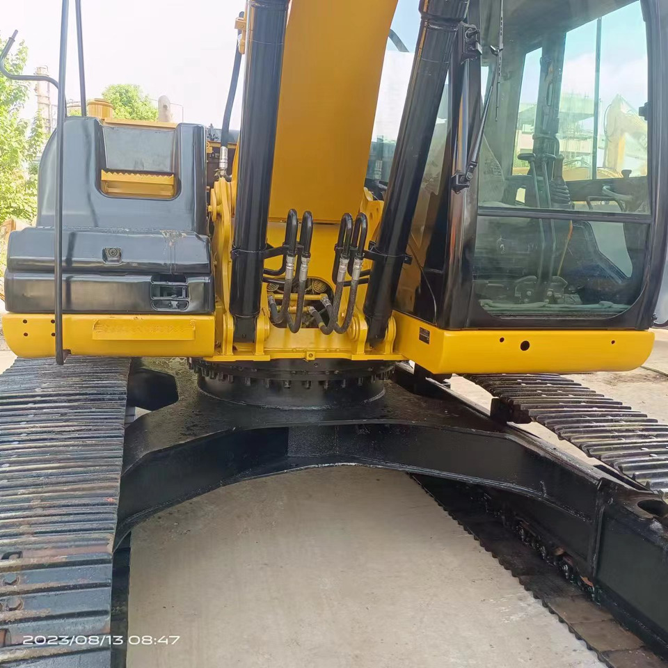 CATERPILLAR 320D - Excavadora de cadenas: foto 2 CATERPILLAR 320D - Excavadora de cadenas: foto 2