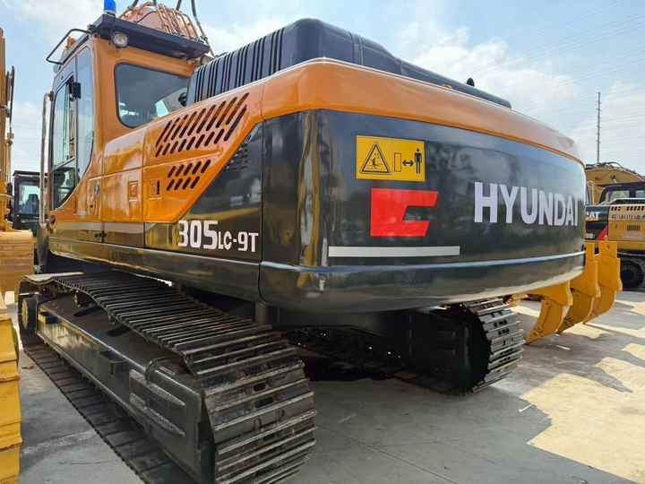 Excellent Condition Korea Brand Hyundai 305-9 30tondCrawler Digger for Sale Used hyundai 150-9 220-9 225-9 305-9 Excavator - Excavadora: foto 2 Excellent Condition Korea Brand Hyundai 305-9 30tondCrawler Digger for Sale Used hyundai 150-9 220-9 225-9 305-9 Excavator - Excavadora: foto 2