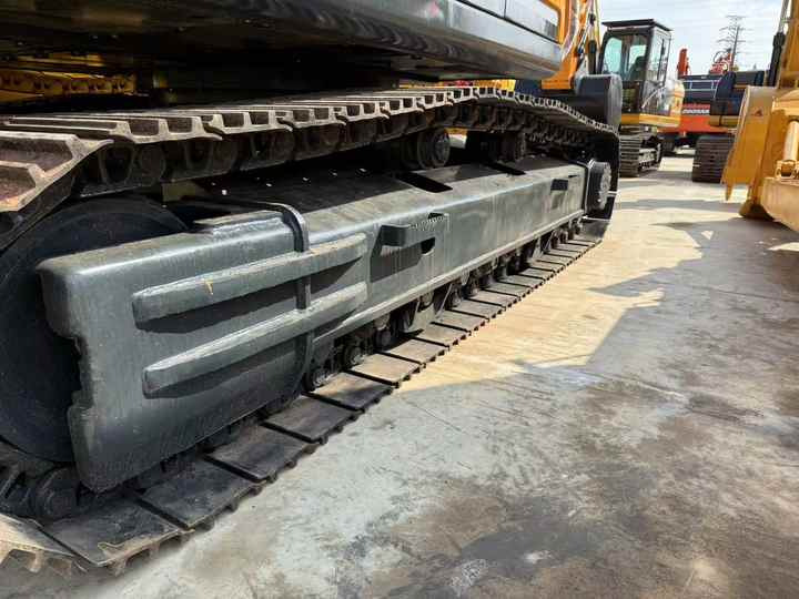 Excellent Condition Korea Brand Hyundai 305-9 30tondCrawler Digger for Sale Used hyundai 150-9 220-9 225-9 305-9 Excavator - Excavadora: foto 5 Excellent Condition Korea Brand Hyundai 305-9 30tondCrawler Digger for Sale Used hyundai 150-9 220-9 225-9 305-9 Excavator - Excavadora: foto 5