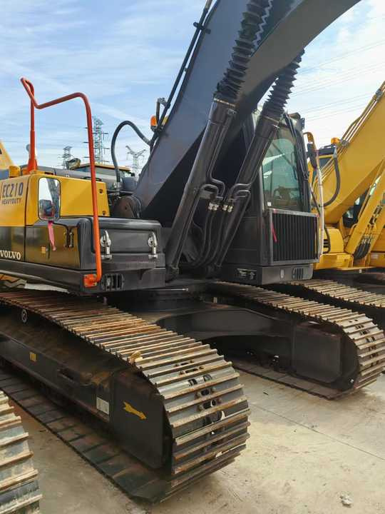 Hot Selling volvo Brand Ec210 20tons Excavator in Stock Used Korea Brand volvo Ec210 240 290 Excavator for Sale - Excavadora: foto 2 Hot Selling volvo Brand Ec210 20tons Excavator in Stock Used Korea Brand volvo Ec210 240 290 Excavator for Sale - Excavadora: foto 2