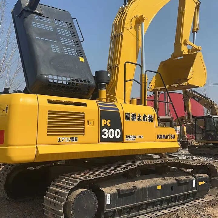 Nice Performance komatsu Pc300-7 Excavator Second Hand 30 Ton Construction Equipment Komatsu Excavator in Stock for Sale - Excavadora de cadenas: foto 1 Nice Performance komatsu Pc300-7 Excavator Second Hand 30 Ton Construction Equipment Komatsu Excavator in Stock for Sale - Excavadora de cadenas: foto 1