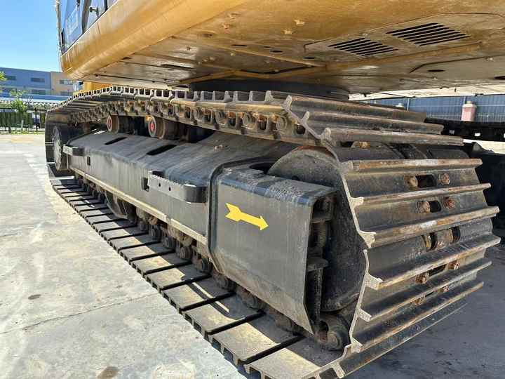 Reasonable Price Japan Original 330d2 Caterpillar Excavator CAT USED 329D2 320D2 325D 315D Excavator - Excavadora de cadenas: foto 5 Reasonable Price Japan Original 330d2 Caterpillar Excavator CAT USED 329D2 320D2 325D 315D Excavator - Excavadora de cadenas: foto 5