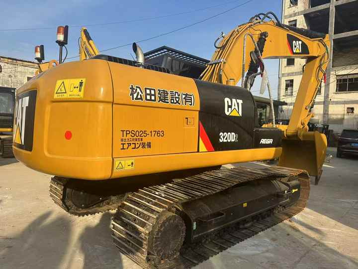 Second Hand Excavator 320D Used Low Price Caterpillar CAT 312D 315D 320D 325D in Good Condition - Excavadora de cadenas: foto 2 Second Hand Excavator 320D Used Low Price Caterpillar CAT 312D 315D 320D 325D in Good Condition - Excavadora de cadenas: foto 2