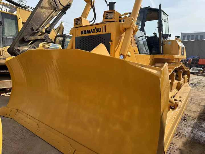 Second Hand Koamtsu D155 Bulldozer Hot Sale , komatsu D60 65 D85 D155 - Bulldozer: foto 3 Second Hand Koamtsu D155 Bulldozer Hot Sale , komatsu D60 65 D85 D155 - Bulldozer: foto 3
