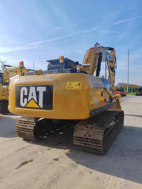Second Hand Machine Original Used Caterpillar Excavator CAT 330D2 USED 329D2 320D2 325D 315D Excavator - Excavadora de cadenas: foto 3 Second Hand Machine Original Used Caterpillar Excavator CAT 330D2 USED 329D2 320D2 325D 315D Excavator - Excavadora de cadenas: foto 3
