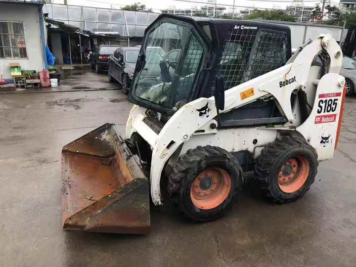 Used BobCat Bob Cat S185 Used Mini Skid Steer Wheel Loader Multifunctional Track Loaders Bobcat - Cargadora de ruedas: foto 3 Used BobCat Bob Cat S185 Used Mini Skid Steer Wheel Loader Multifunctional Track Loaders Bobcat - Cargadora de ruedas: foto 3