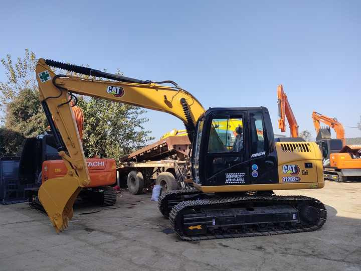 Used Caterpillar Cat312D2GC Excavator Original Japan Heavy Machinery Caterpillar for Sale - Excavadora de cadenas: foto 2 Used Caterpillar Cat312D2GC Excavator Original Japan Heavy Machinery Caterpillar for Sale - Excavadora de cadenas: foto 2