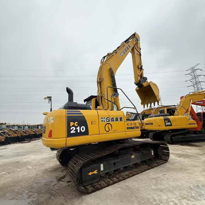 Used Good Quality Japan Original PC210-8 in Good Condition PC210-8 Komatsu - Excavadora de cadenas: foto 4 Used Good Quality Japan Original PC210-8 in Good Condition PC210-8 Komatsu - Excavadora de cadenas: foto 4