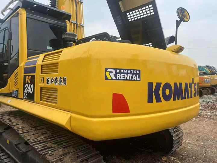 Used Good Quality Japan Original PC240-8 in Good Condition PC240-8 Komatsu - Excavadora de cadenas: foto 2 Used Good Quality Japan Original PC240-8 in Good Condition PC240-8 Komatsu - Excavadora de cadenas: foto 2