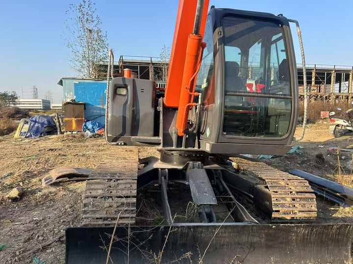 Used HITACHI ZX70 Model Mini Excavator Second Hand Machine Popular Brand Japan Hitachi Hydraulic Machinery - Miniexcavadora: foto 4 Used HITACHI ZX70 Model Mini Excavator Second Hand Machine Popular Brand Japan Hitachi Hydraulic Machinery - Miniexcavadora: foto 4