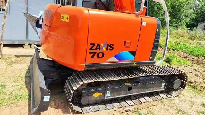 Used Hitachi Excavator ZX70 7ton Japan Import Second Hand Small Crawler ZX70 Excavator for Sale - Excavadora de cadenas: foto 4 Used Hitachi Excavator ZX70 7ton Japan Import Second Hand Small Crawler ZX70 Excavator for Sale - Excavadora de cadenas: foto 4