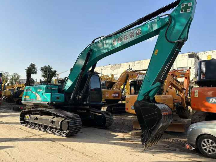 Used Japan Kobelco SK200-8 Crawler Excavator New Arrival Earth-moving Machine for Sale - Excavadora: foto 5 Used Japan Kobelco SK200-8 Crawler Excavator New Arrival Earth-moving Machine for Sale - Excavadora: foto 5