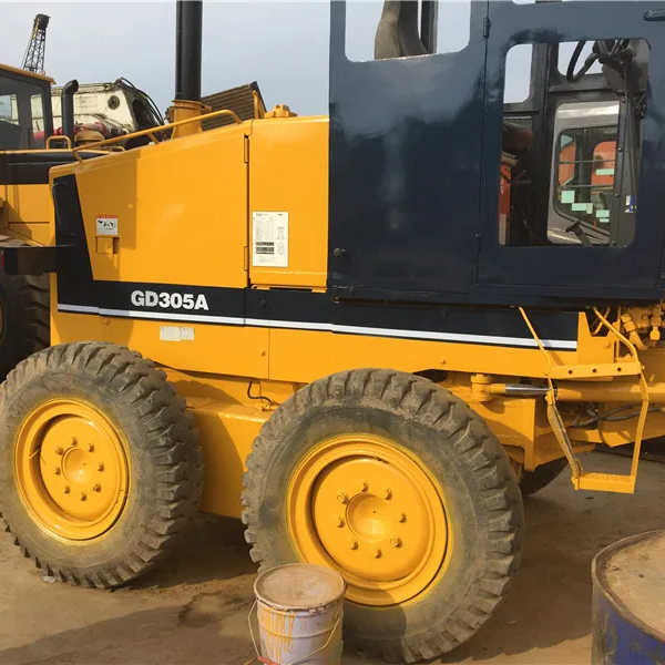 Used Komatsu GD305 Motor Grader Cheap Price Komatsu Road Grader GD305 Good Condition in China - Grader: foto 1 Used Komatsu GD305 Motor Grader Cheap Price Komatsu Road Grader GD305 Good Condition in China - Grader: foto 1