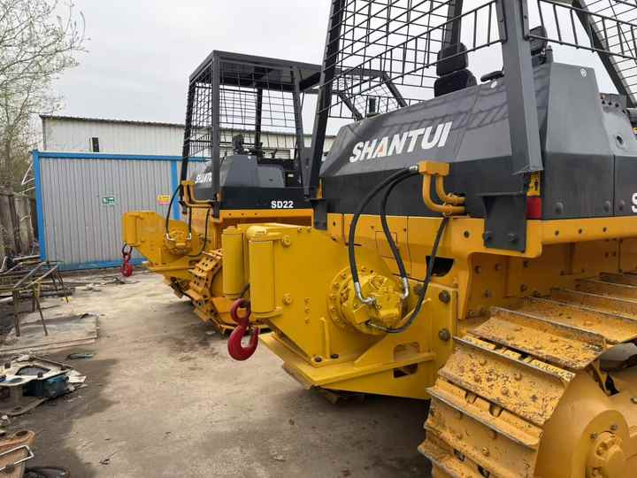 Used Shantui SD22 New Model Bulldozer Second Hand Machine Popular Brand Shantui Hydraulic Machinery - Bulldozer: foto 3 Used Shantui SD22 New Model Bulldozer Second Hand Machine Popular Brand Shantui Hydraulic Machinery - Bulldozer: foto 3