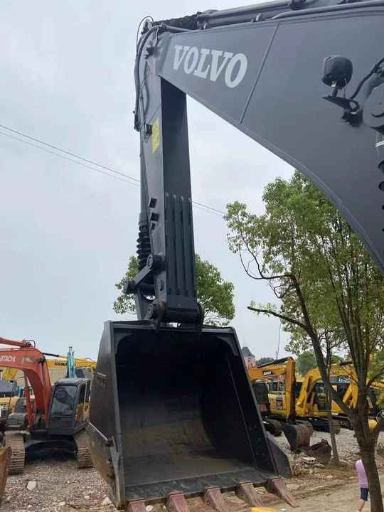 Used VOLVO EC210 Excavators Hydraulic Excavators - Excavadora de cadenas: foto 3 Used VOLVO EC210 Excavators Hydraulic Excavators - Excavadora de cadenas: foto 3