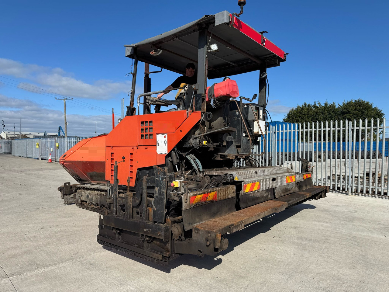 ABG TITAN 326 - Pavimentadora de asfalto: foto 2 ABG TITAN 326 - Pavimentadora de asfalto: foto 2