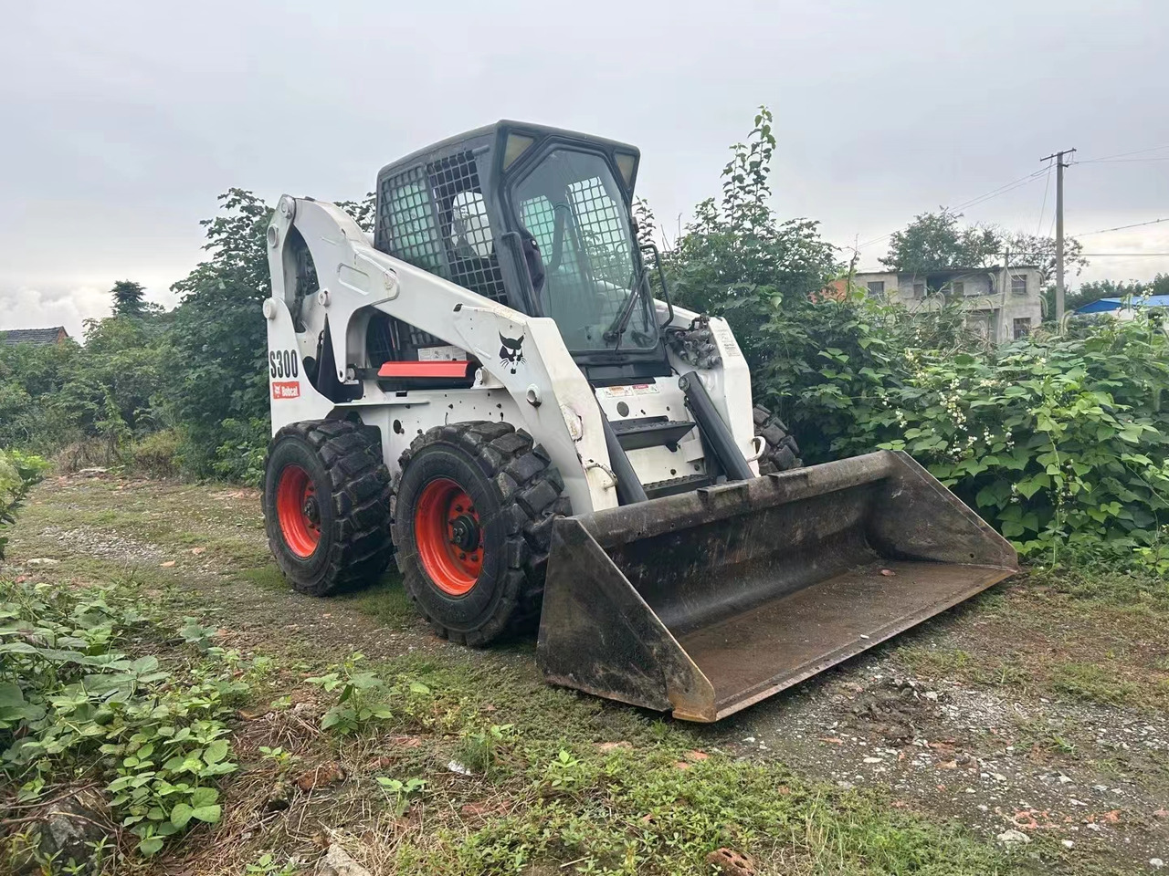 BOBCAT S300 - Minicargadora: foto 1 BOBCAT S300 - Minicargadora: foto 1